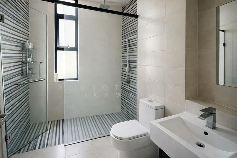 Rumah Teres 2 Tingkat untuk Dijual di Cyberjaya (Selangor) - Gudrotullah Ikhwan - Bathroom - PropertyGuru.com.my