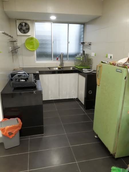 Apartment for Sale at SD Apartments - Kek Hong Chin - Kitchen - PropertyGuru.com.my