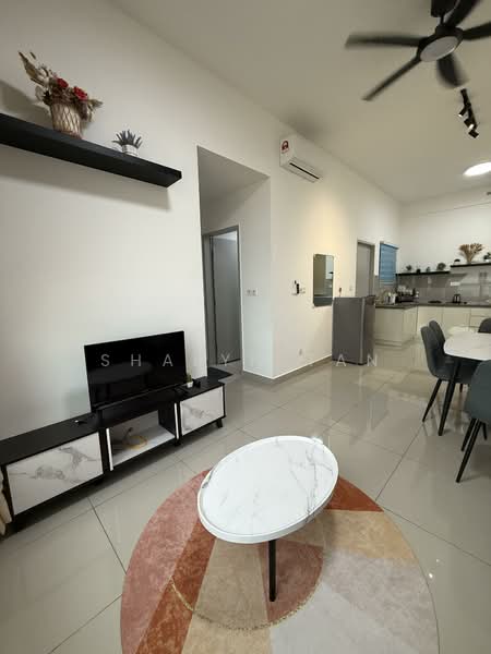 Amber Cove untuk Untuk Disewa - RM 1,300 /bulan, Apr 2026 - Living Room - PropertyGuru.com.my