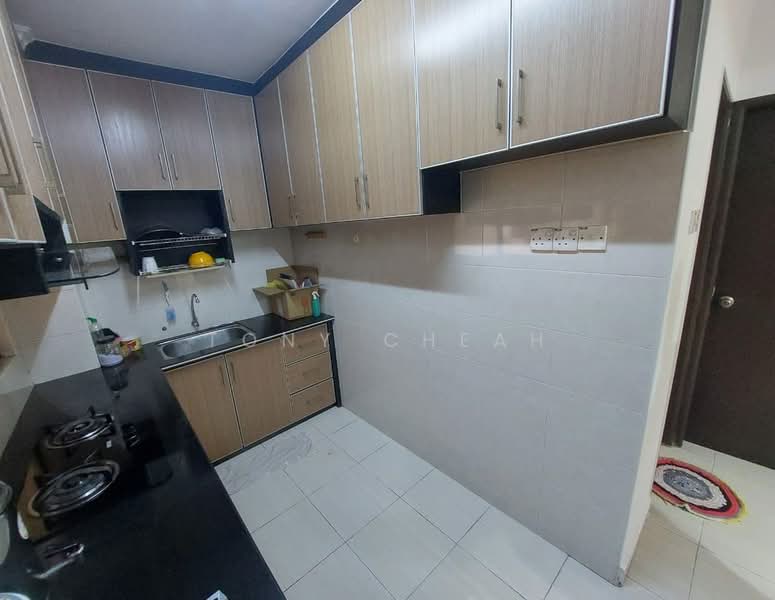 Kondominium untuk Dijual di Serina Bay - Tony Cheah - Kitchen - PropertyGuru.com.my