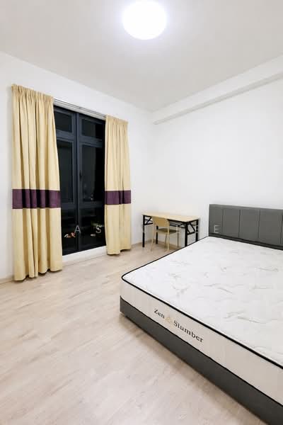 Condominium for Rent at Parkhill Residence - Jason Lee - Bedroom - PropertyGuru.com.my