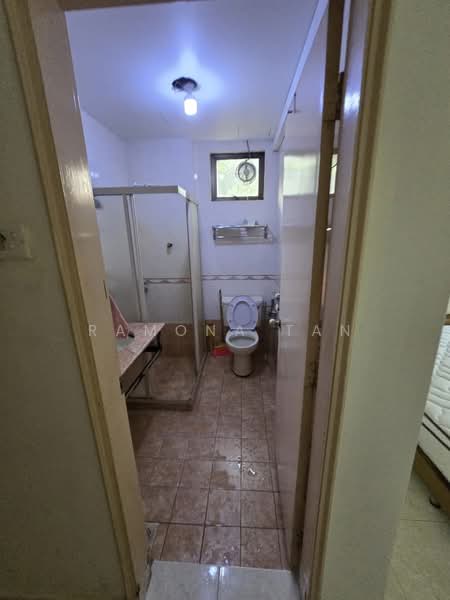 Condominium for Sale at Cheng Heights - Ramona Tan - Bathroom - PropertyGuru.com.my