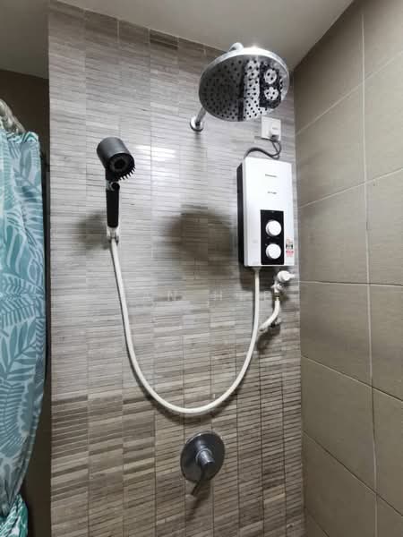 Condominium for Rent at Parkhill Residence - Ian Hee - Bathroom - PropertyGuru.com.my