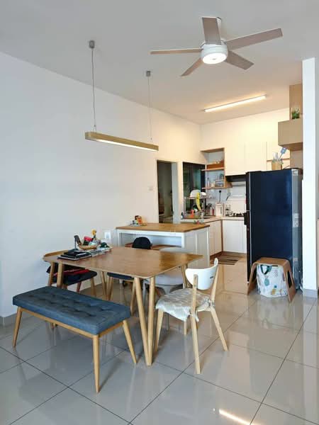Condominium for Rent at Parkhill Residence - Ian Hee - Dining Room - PropertyGuru.com.my