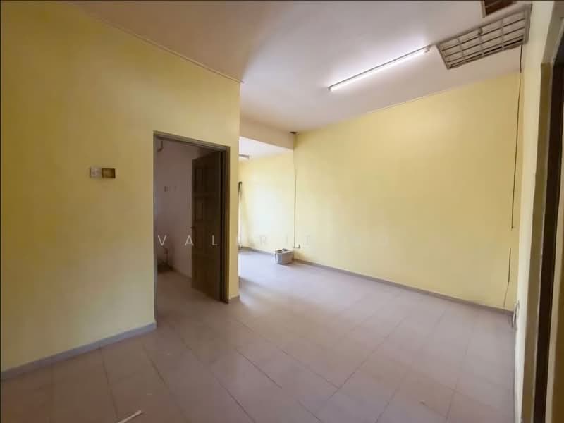 2-storey Terraced House for Sale in Bandar Menjalara (Kuala Lumpur) - Valerie Ng - Interior - PropertyGuru.com.my