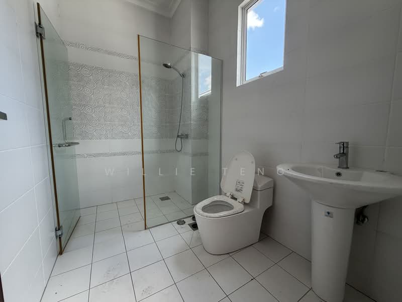 Beverly Heights untuk Untuk Dijual - RM 2,100,000, Apr 2026 - Bathroom - PropertyGuru.com.my