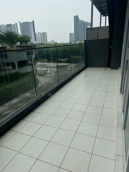 QuayWest Residence untuk Untuk Disewa - RM 1,900 /bulan, Apr 2026 - Balcony - PropertyGuru.com.my