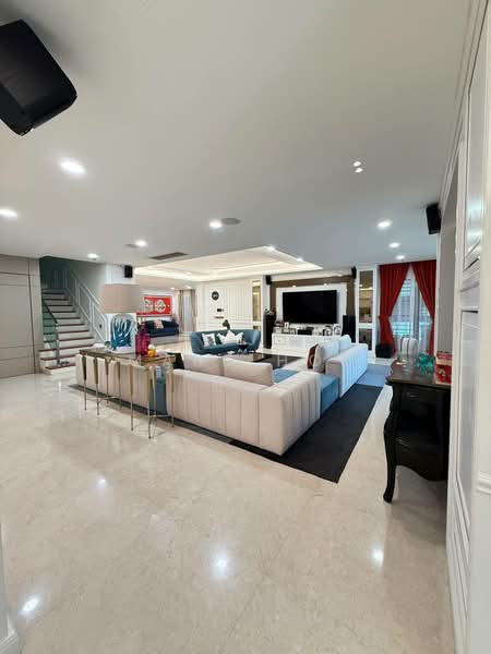 Cluster House for Sale in Taman Sutera Utama (Skudai) - Mars Hoe - Living Room - PropertyGuru.com.my