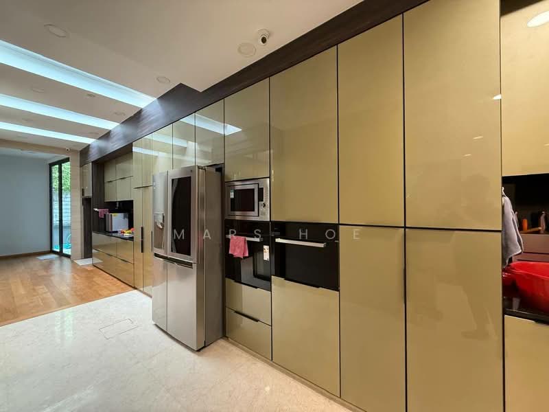 Cluster House for Sale in Taman Sutera Utama (Skudai) - Mars Hoe - Kitchen - PropertyGuru.com.my