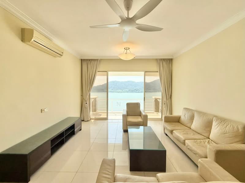 Kondominium untuk Disewa di Putra Marine Resort - Rain Yu - Living Room - PropertyGuru.com.my