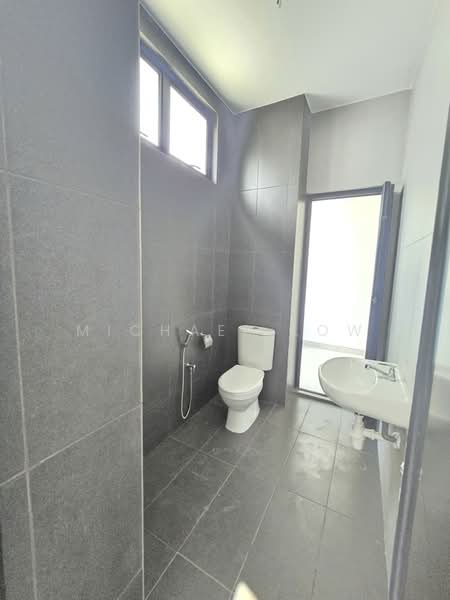 2-storey Terraced House for Sale in Taman Eco Cascadia (Tebrau) - Michael Low - Bathroom - PropertyGuru.com.my