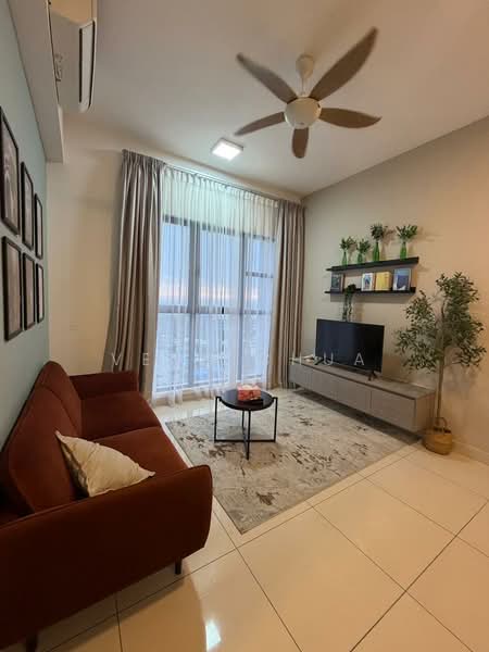 Servis Apartment untuk Disewa di Trion @ KL - Venn Chua - Living Room - PropertyGuru.com.my