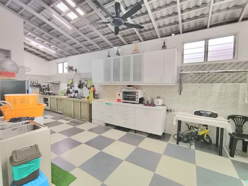 Semi-Detached House for Sale in Taman Tun Dr Ismail (Kuala Lumpur) - Jeniffer Lim - Kitchen - PropertyGuru.com.my