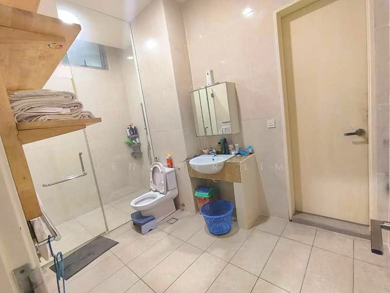 Semi-Detached House for Sale in Taman Tun Dr Ismail (Kuala Lumpur) - Jeniffer Lim - Bathroom - PropertyGuru.com.my