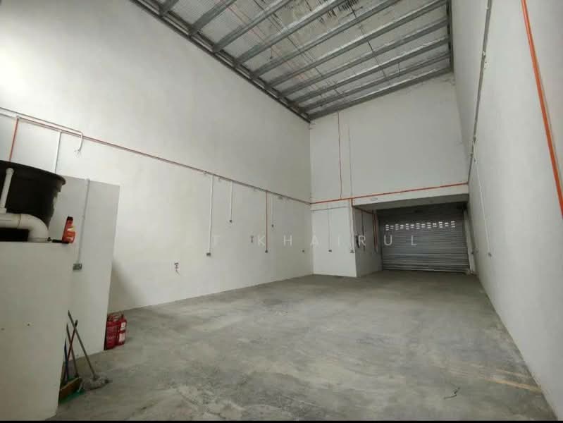 Terrace Factory for Sale in Jalan Kebun (Klang) - Ewat Khairul - Interior - PropertyGuru.com.my