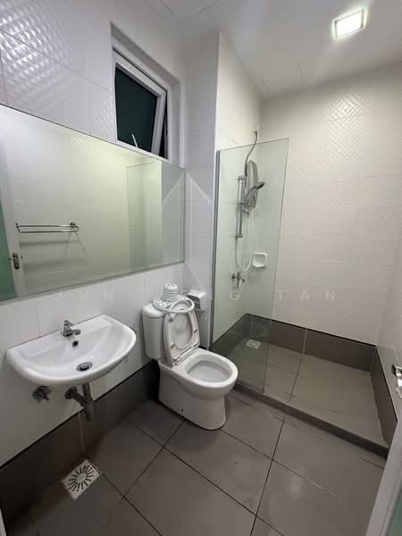 Seasons Amara Larkin untuk Untuk Disewa - RM 2,100 /bulan, Apr 2026 - Bathroom - PropertyGuru.com.my