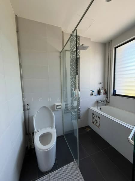 Rumah Teres 2 Tingkat untuk Disewa di East Ledang (Iskandar Puteri (Nusajaya)) - Michael Low - Bathroom - PropertyGuru.com.my