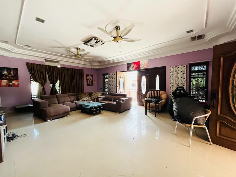 Bungalow for Sale in Bandar Baru Bangi (Selangor) - Ali Idris - Living Room - PropertyGuru.com.my
