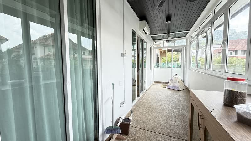 Beverly Heights untuk Untuk Dijual - RM 2,600,000, Apr 2026 - Balcony - PropertyGuru.com.my