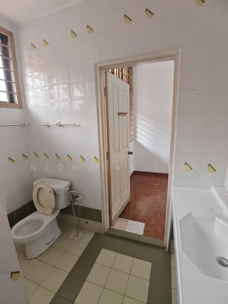 Taman Suria Johor bahru Town Jalan Suria untuk Untuk Disewa - RM 2,500 /bulan, Apr 2026 - Bathroom - PropertyGuru.com.my