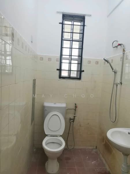 Bungalow for Rent in Taman Bukit Minyak Permai (Bukit Mertajam) - May Choo - Bathroom - PropertyGuru.com.my