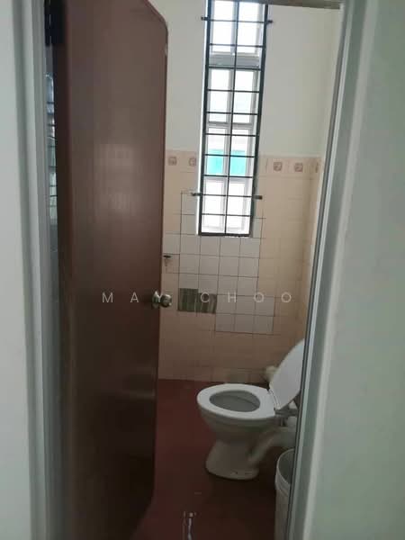 Bungalow for Rent in Taman Bukit Minyak Permai (Bukit Mertajam) - May Choo - Bathroom - PropertyGuru.com.my