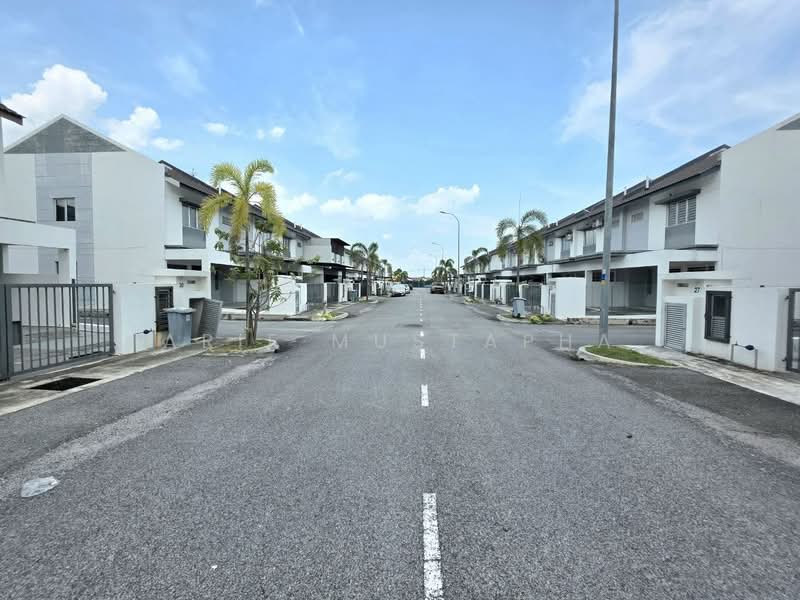 Bandar Mahkota Banting untuk Untuk Dijual - RM 420,000, Apr 2026 - Exterior - PropertyGuru.com.my