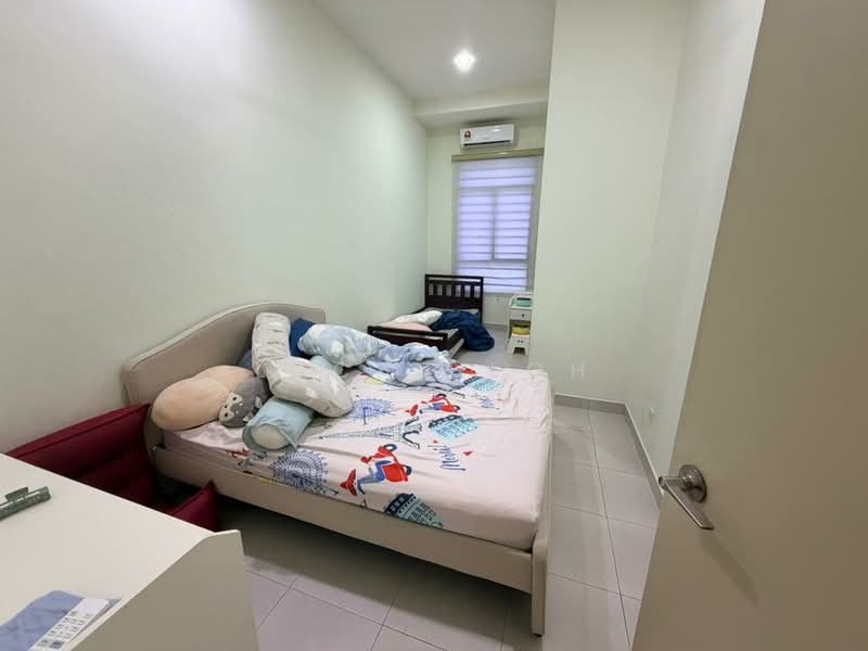 2-storey Terraced House for Sale in Bandar Seri Coalfields (Ijok) - Lucas Loh - Bedroom - PropertyGuru.com.my