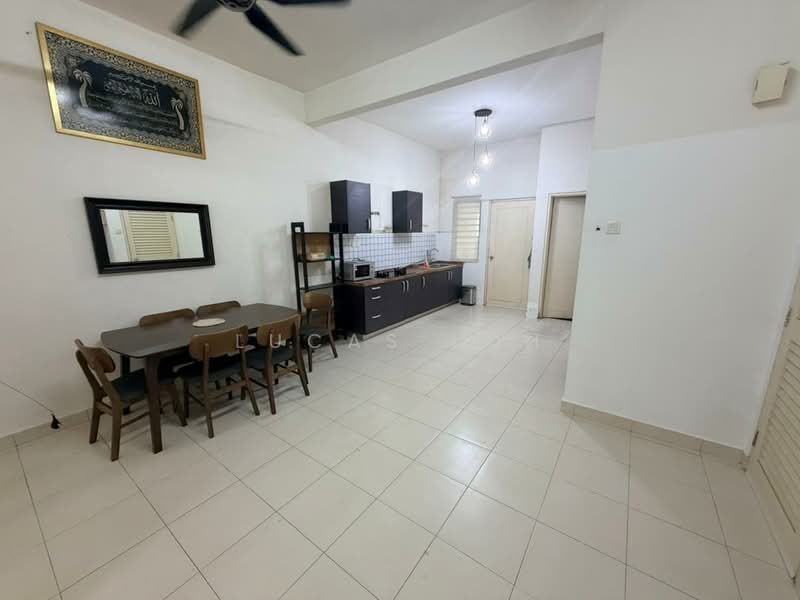 2-storey Terraced House for Sale in Bandar Seri Coalfields (Ijok) - Lucas Loh - Kitchen - PropertyGuru.com.my