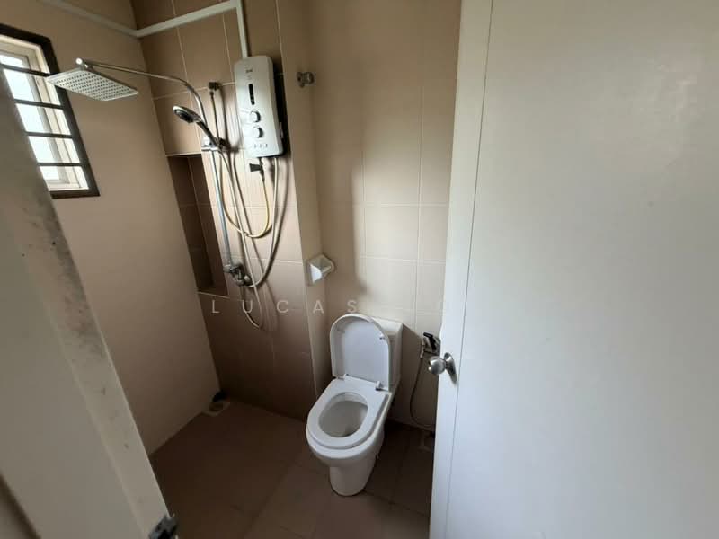 2-storey Terraced House for Sale in Bandar Seri Coalfields (Ijok) - Lucas Loh - Bathroom - PropertyGuru.com.my