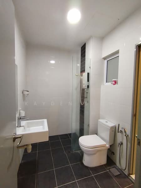 Service Residence for Rent at Mesahill - Kayden Siah - Bathroom - PropertyGuru.com.my
