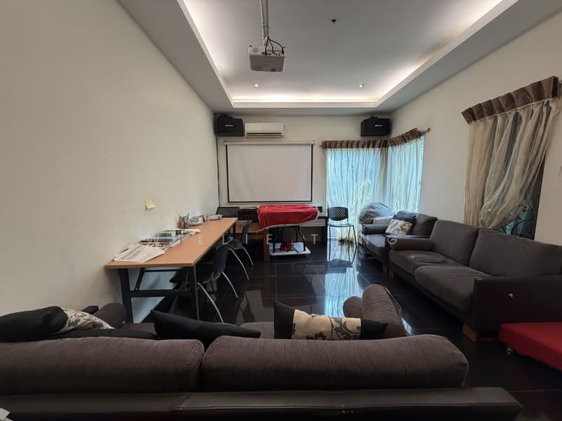 Taman Bukit Mewah untuk Untuk Dijual - RM 1,480,000, Apr 2026 - Living Room - PropertyGuru.com.my