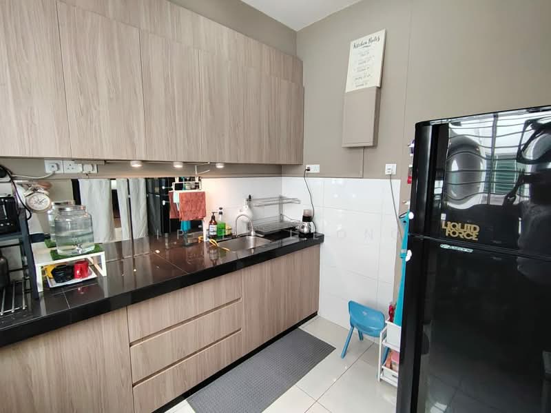 Condominium for Sale at Zenith Residences - Lip Ee Leong - Kitchen - PropertyGuru.com.my