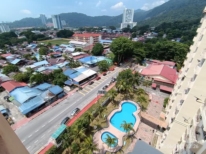 Kondominium untuk Dijual di Azuria Condominium - Michael Khng - PropertyGuru.com.my