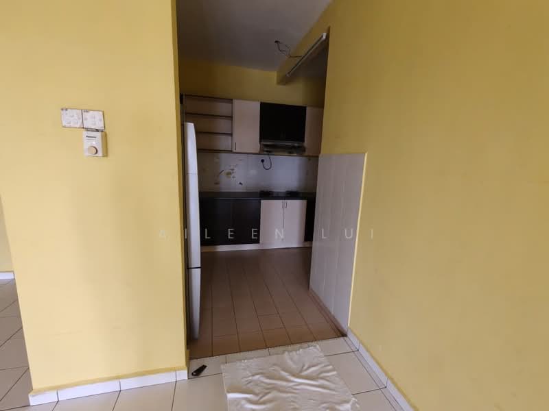 Pangsapuri untuk Disewa di Impian Senibong Apartment - Aileen Lui - Kitchen - PropertyGuru.com.my