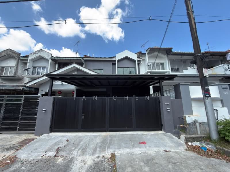 Terraced House for Sale in Taman Molek (Johor Bahru) - Ian Chen - PropertyGuru.com.my