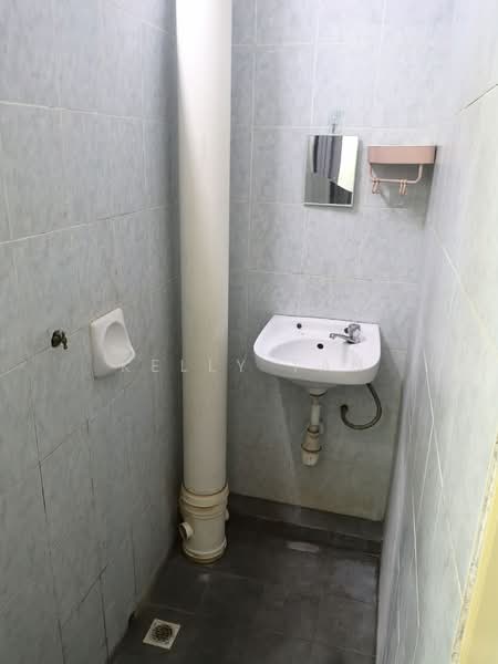 Flat for Rent at Desa Aman - Kelly Tan - Bathroom - PropertyGuru.com.my