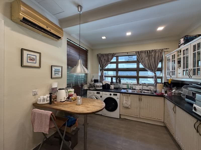 3-storey Terraced House for Sale in Desa Parkcity (Kuala Lumpur) - Willie Teng - Kitchen - PropertyGuru.com.my