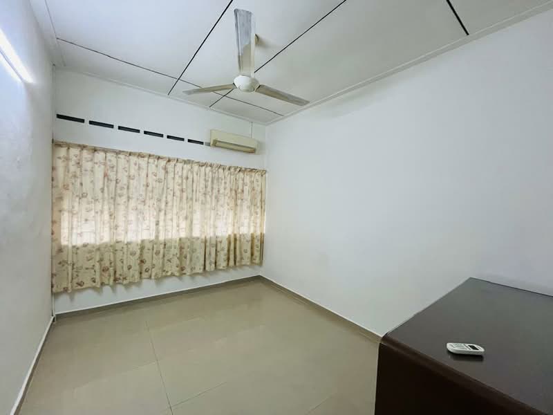 Rumah Teres 2 Tingkat untuk Disewa di Taman Kolam Air (Johor Bahru) - Sun Yap - Interior - PropertyGuru.com.my
