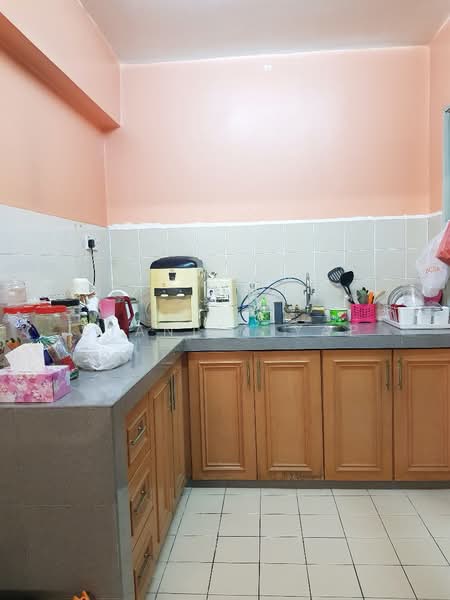 Apartment for Sale at Vista Lavender - Stanley Yap - Kitchen - PropertyGuru.com.my