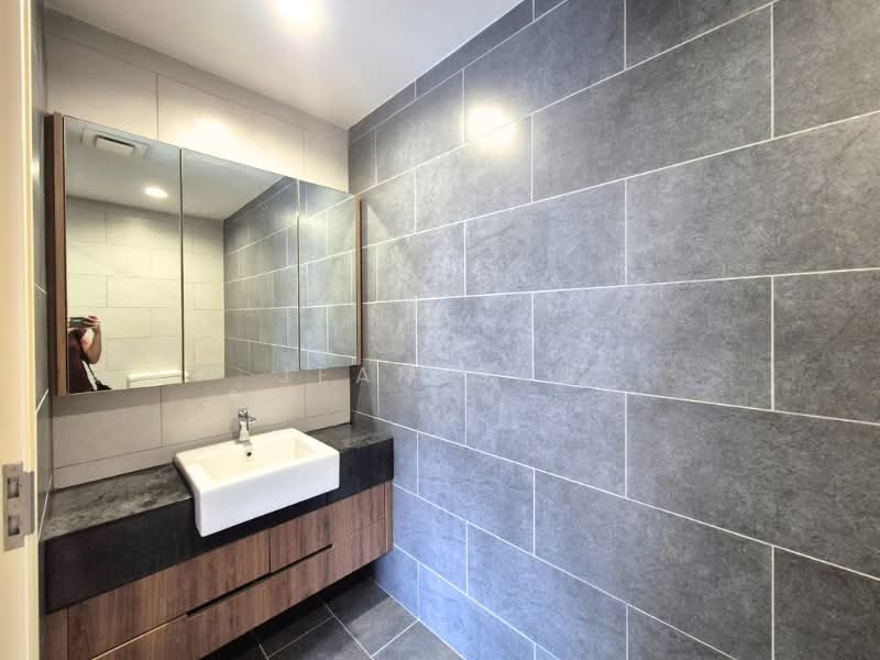 Service Residence for Sale at Paisley @ Tropicana Metropark - Jean Gan - Bathroom - PropertyGuru.com.my
