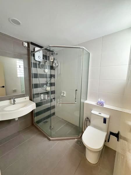 Townhouse for Sale in 16 Sierra (Puchong) - Wendy Boon - Bathroom - PropertyGuru.com.my