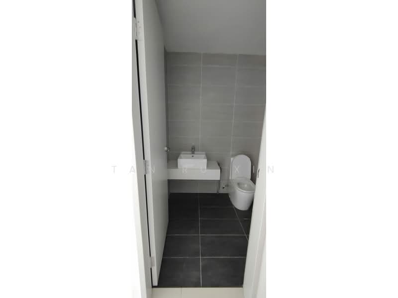 Trion @ KL untuk Untuk Disewa - RM 2,500 /bulan, Apr 2026 - Bathroom - PropertyGuru.com.my
