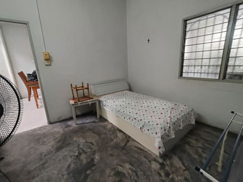 Taman Tambun untuk Untuk Dijual - RM 240,000, Apr 2026 - Bedroom - PropertyGuru.com.my