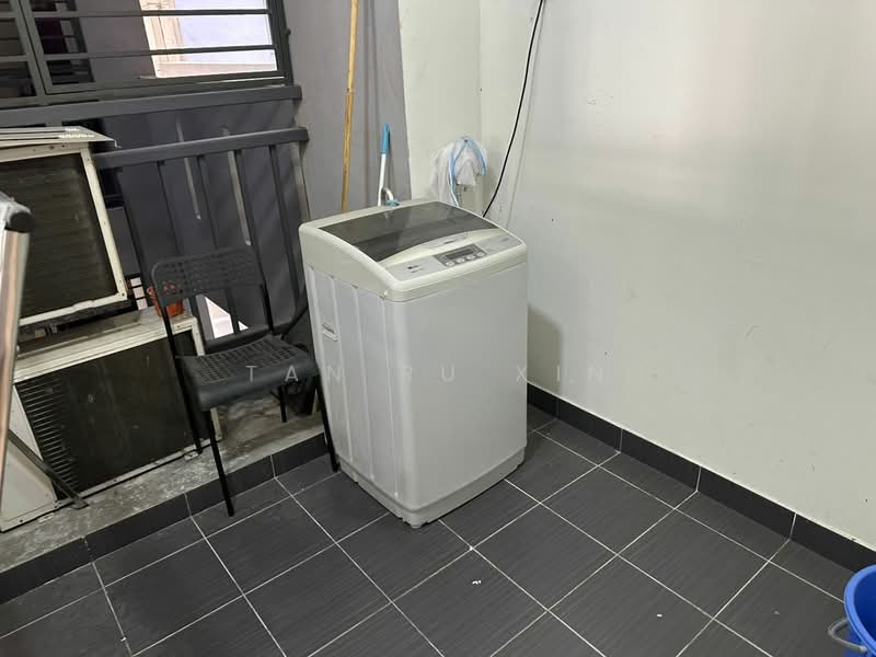 Maxim Residences untuk Untuk Disewa - RM 1,700 /bulan, Apr 2026 - Balcony - PropertyGuru.com.my