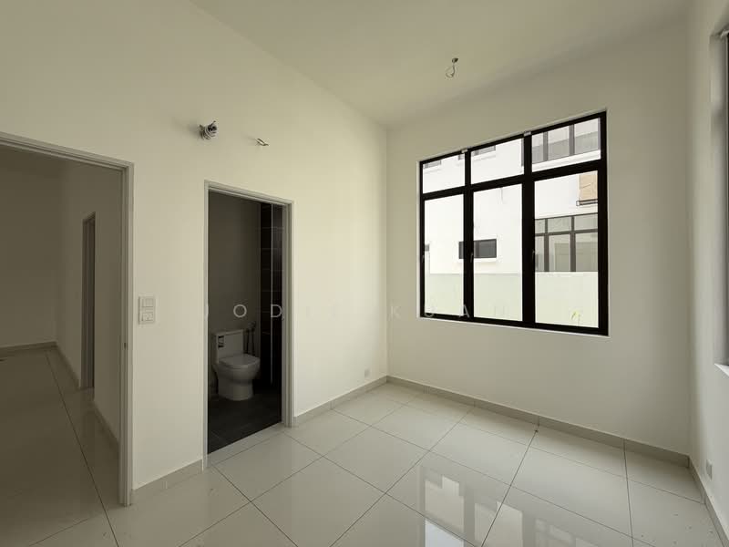 Semi-Detached House for Sale in Bandar Baru Sri Klebang (Chemor) - Jodie Kuan - Bedroom 4 - PropertyGuru.com.my