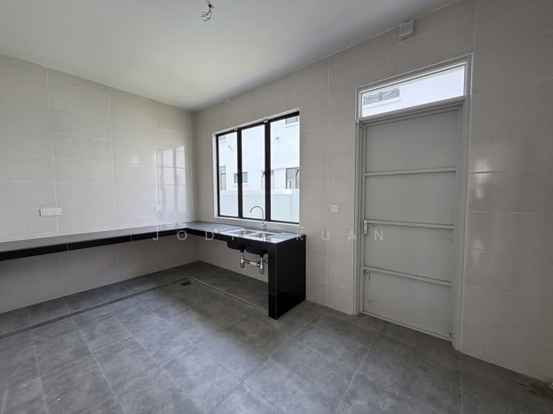 Semi-Detached House for Sale in Bandar Baru Sri Klebang (Chemor) - Jodie Kuan - Wet Kitchen - PropertyGuru.com.my