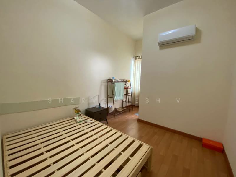Rumah Teres untuk Dijual di Batu Caves (Selangor) - Sharveenesh V - Bedroom - PropertyGuru.com.my