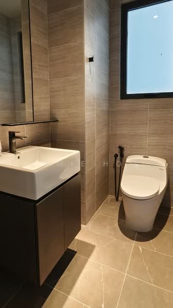 Service Residence for Sale at Antara Genting Highlands - Camie Hoo - Bathroom - PropertyGuru.com.my