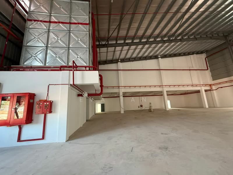 Detached Factory for Rent in Taman Perindustrian Senai (Senai) - Eva Tan - Interior - PropertyGuru.com.my